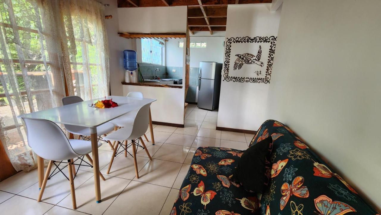 Cabanas Manuto Hanga Roa Exterior foto